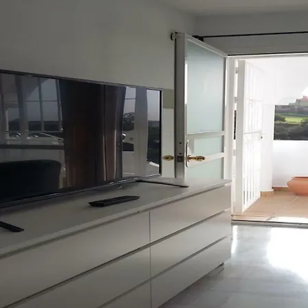 Holiday home Sunny And Spacious With Own Entrance To Pool Marbella